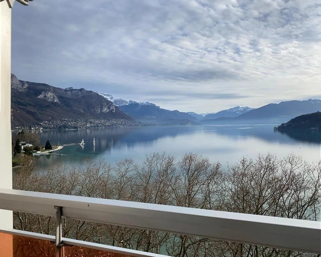Appartement Le Panoramique à Annecy 0*,