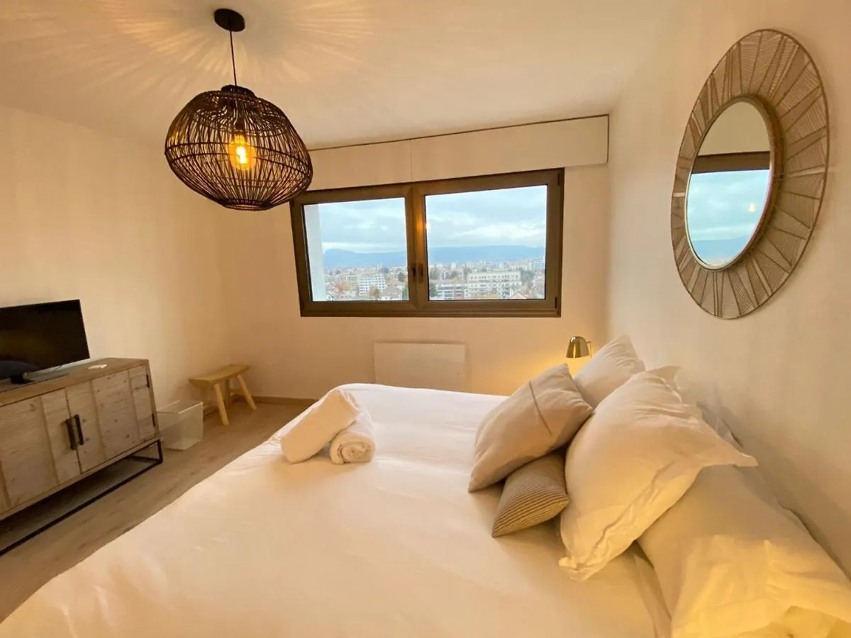 Le Panoramique Apartment Annecy France